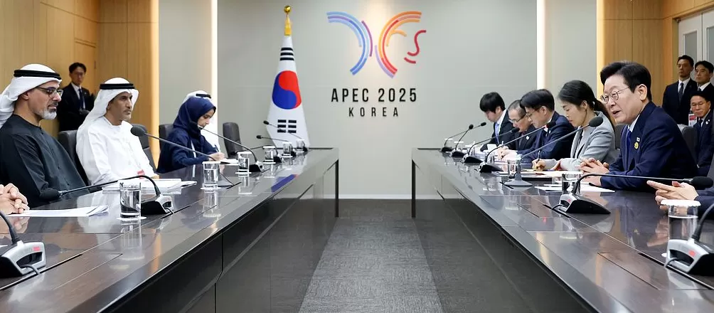 李在明APEC首日连续开展双多边外交，呼吁践行“和白精神”-第2张图片-