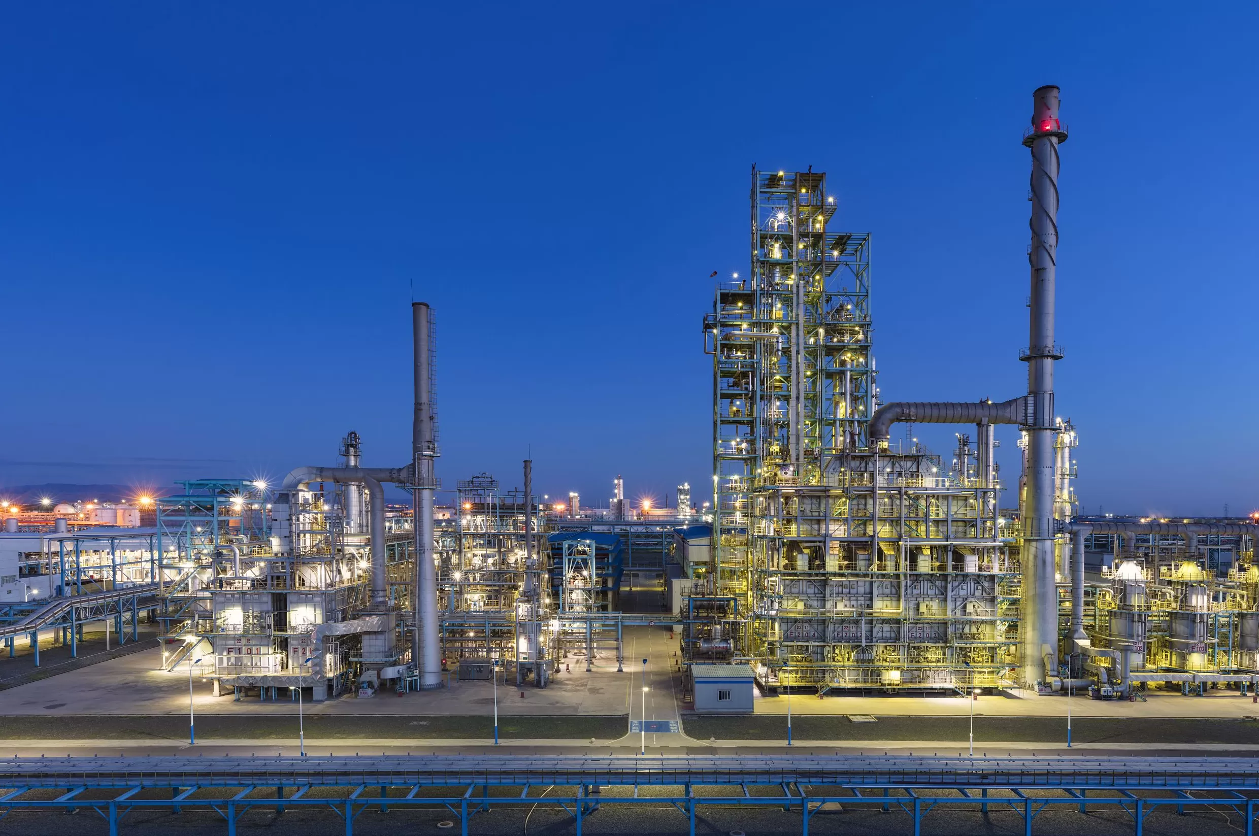 民营炼化三季度集体“回血”，有龙头净利增幅达1427%-第2张图片-