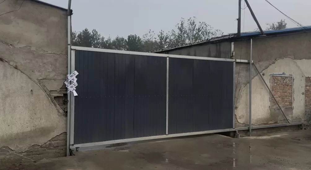 澎湃再探访涉“毒营养土”企业:当地成立处置小组,多家已被查封或停业整顿-第1张图片- 澎湃再探访涉“毒营养土”企业:当地成立处置小组,多家已被查封或停业整顿-第1张图片-