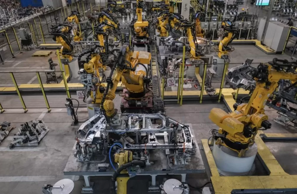 登顶“汽车第一大省”后,安徽能否跻身GDP十强?-第1张图片- 登顶“汽车第一大省”后,安徽能否跻身GDP十强?-第1张图片-