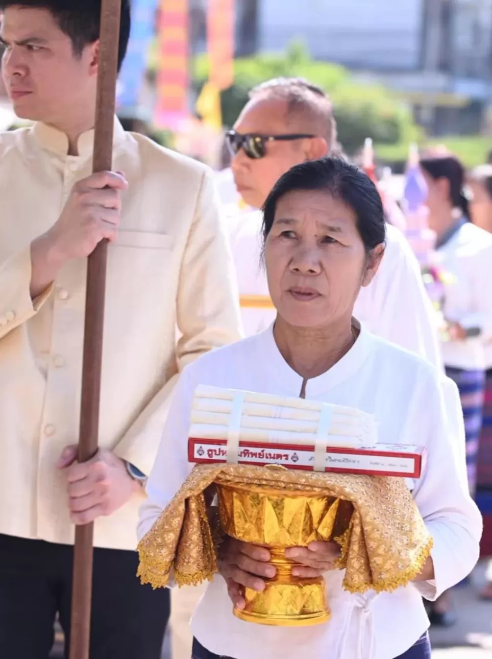 泰贵妃诗妮娜强势复出？王太后葬礼稳坐准太子身边，辅佐其多年要与王后斗到底？-第6张图片-