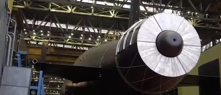 俄罗斯新一艘核动力潜艇出坞-第1张图片-