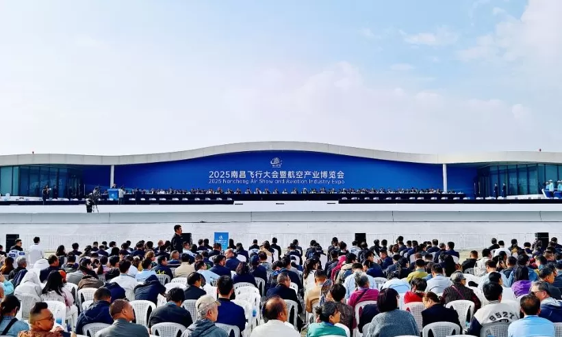 来英雄城共赴“蓝天盛会”：2025南昌飞行大会开幕-第2张图片-