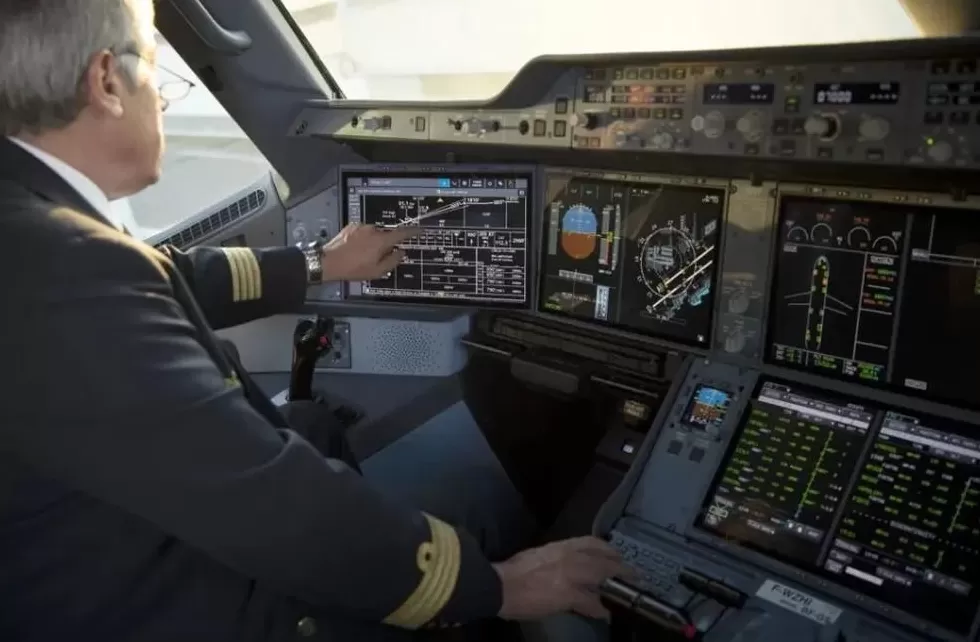 航空安全事故中,90%是人为因素-第35张图片- 航空安全事故中,90%是人为因素-第35张图片-