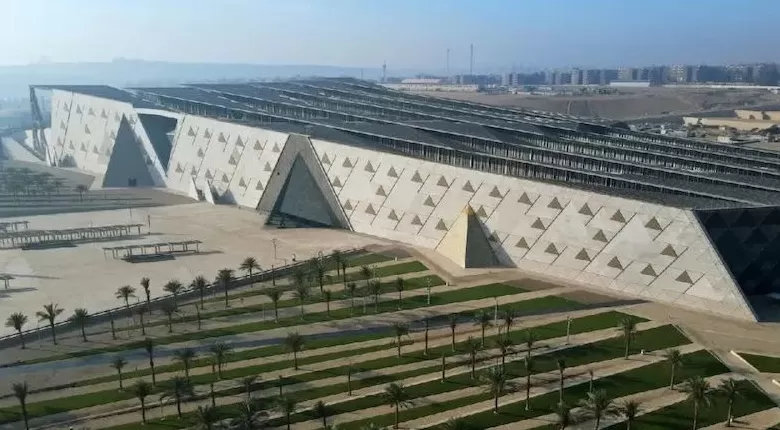 建了20年的大埃及博物馆终于开馆!图坦卡蒙、太阳船齐聚-第1张图片- 建了20年的大埃及博物馆终于开馆!图坦卡蒙、太阳船齐聚-第1张图片-