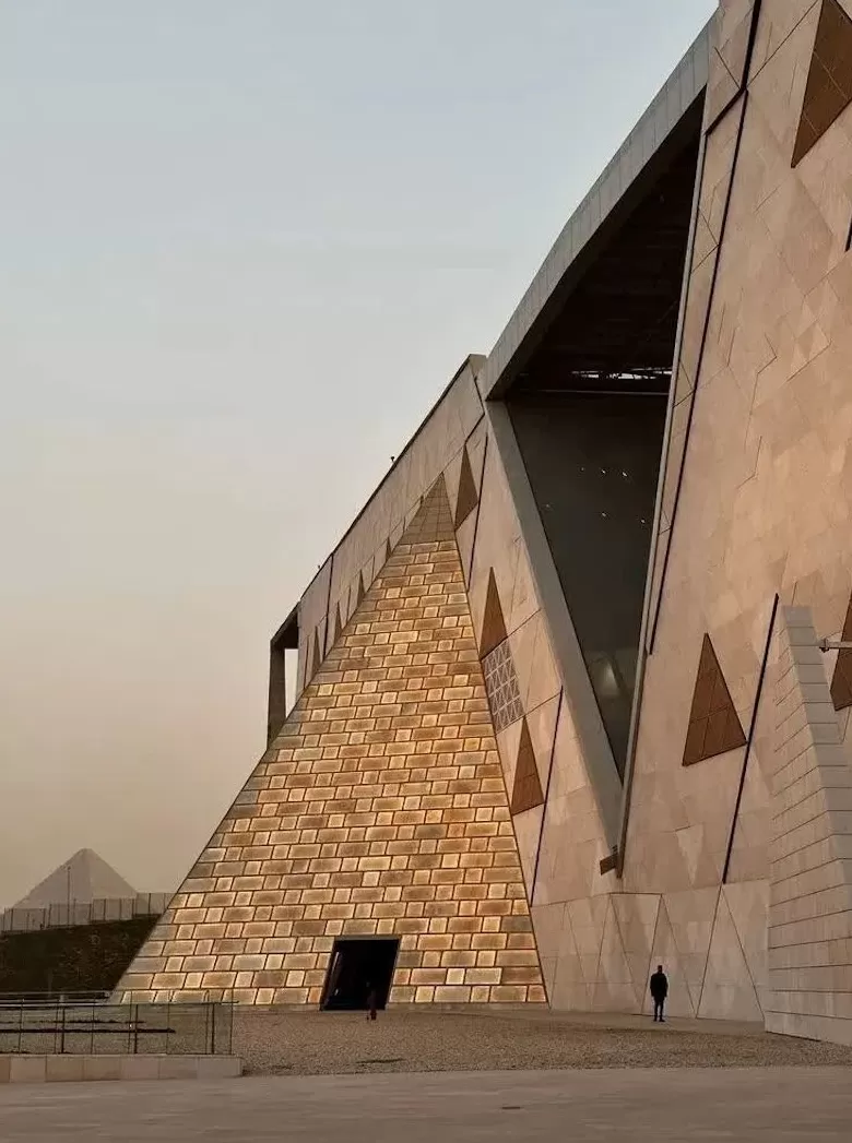 建了20年的大埃及博物馆终于开馆!图坦卡蒙、太阳船齐聚-第7张图片- 建了20年的大埃及博物馆终于开馆!图坦卡蒙、太阳船齐聚-第7张图片-