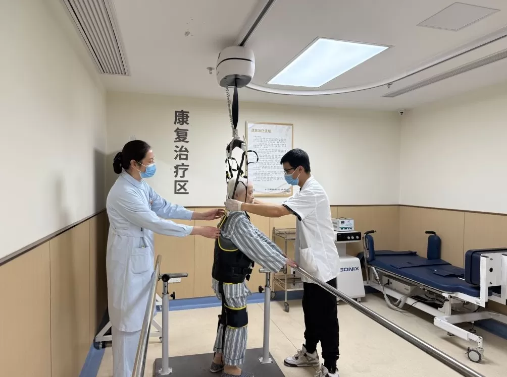 上海提升社区综合健康服务能级，已建成60家社区门诊手术室-第3张图片-