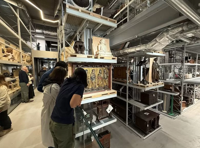 把博物馆库房变成展厅?英国V&A东馆的开放式实验-第6张图片- 把博物馆库房变成展厅?英国V&A东馆的开放式实验-第6张图片-