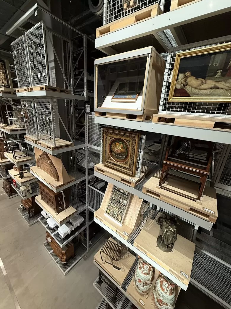 把博物馆库房变成展厅?英国V&A东馆的开放式实验-第14张图片- 把博物馆库房变成展厅?英国V&A东馆的开放式实验-第14张图片-