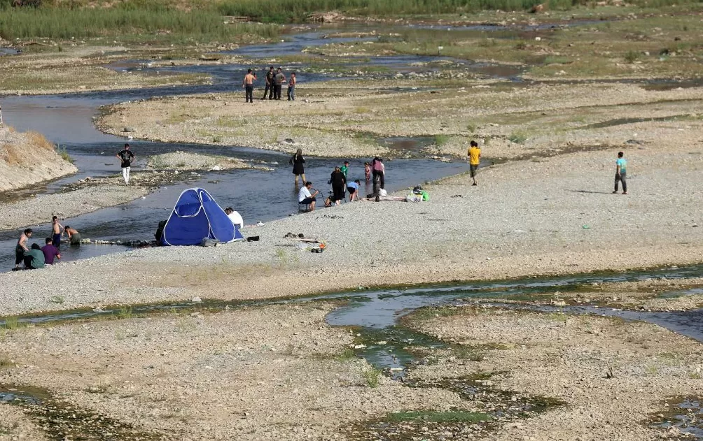 伊朗水危机恶化:德黑兰主要饮用水来源两周内或枯竭,最大湖已干涸-第1张图片- 伊朗水危机恶化:德黑兰主要饮用水来源两周内或枯竭,最大湖已干涸-第1张图片-