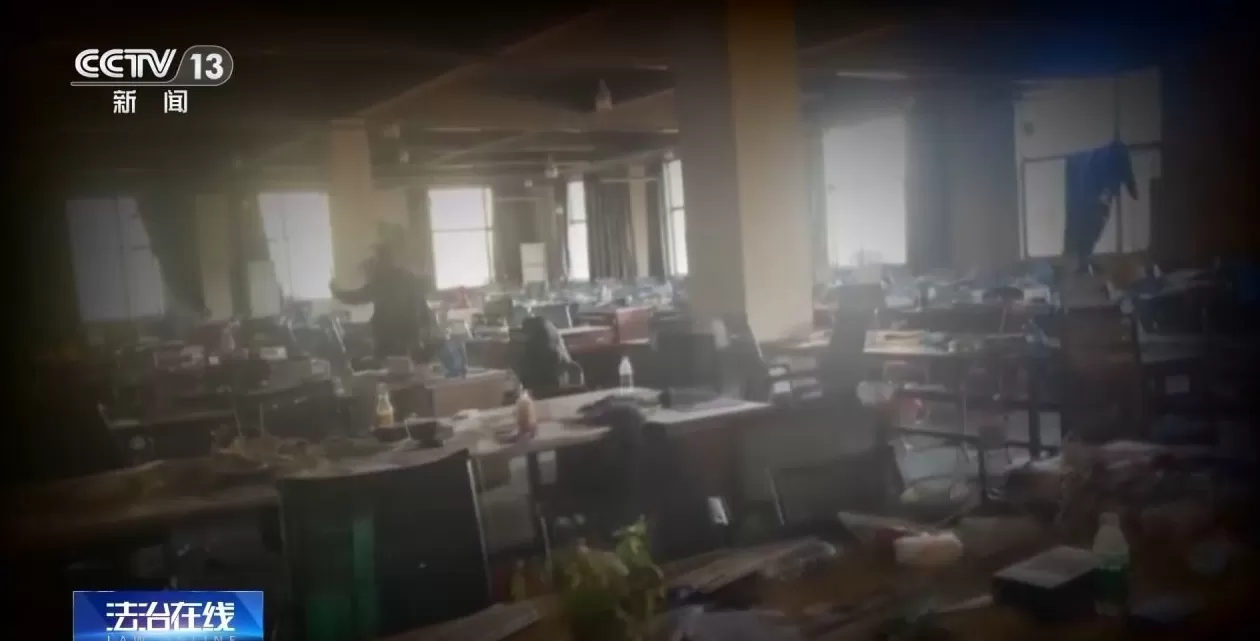 央视对话从缅甸电诈园脱险高中生胡一啸及其父亲，揭秘高薪淘金陷阱-第14张图片-