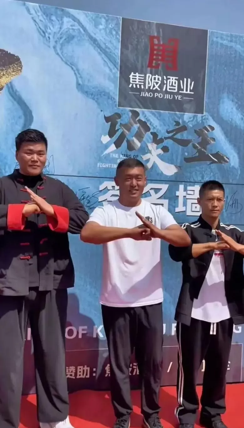 扇耳光大赛赵鸿刚输了,传统武术到底能不能打?-第6张图片- 扇耳光大赛赵鸿刚输了,传统武术到底能不能打?-第6张图片-