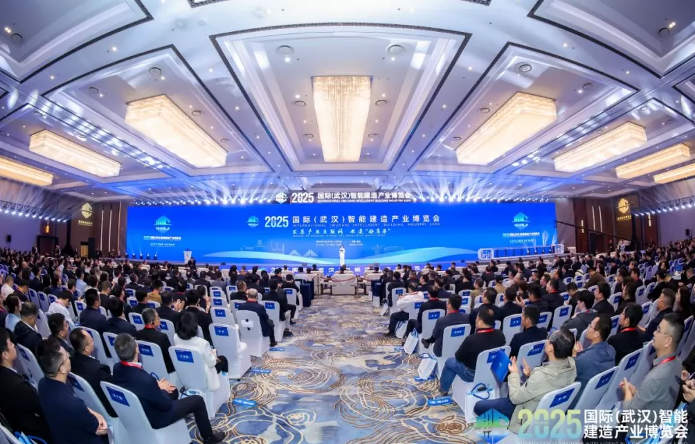 从“钢筋水泥”到“会生长的家”：智能建造的破局与远方-第1张图片-