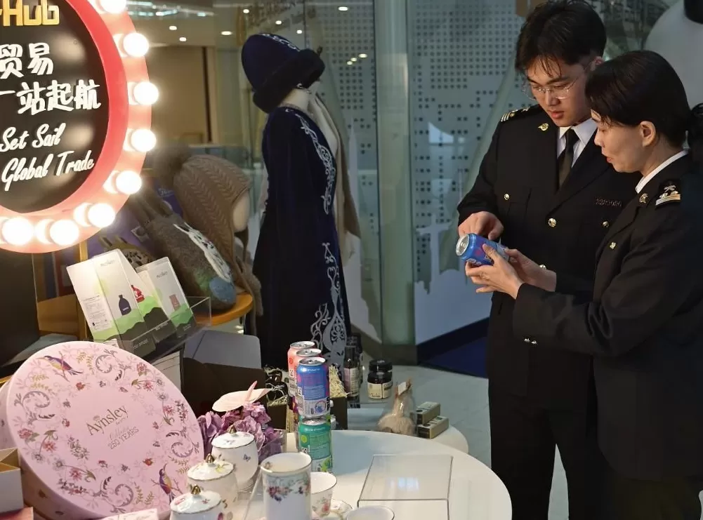 八届进博会4100多批进境展品总货值超80亿元-第1张图片- 八届进博会4100多批进境展品总货值超80亿元-第1张图片-