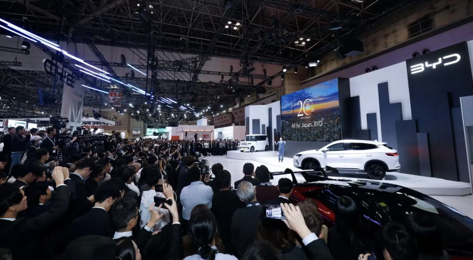 观察|纯电车型站上东京车展C位,日本市场终向电动化低头?-第1张图片- 观察|纯电车型站上东京车展C位,日本市场终向电动化低头?-第1张图片-