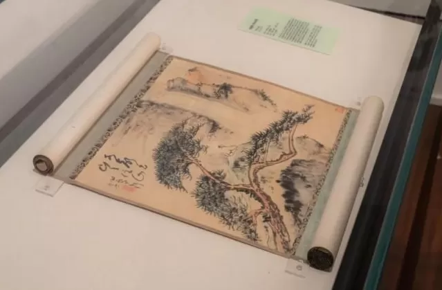 一周展讯 | 上海双年展听到蜜蜂, 广东美术展解读岭南-第11张图片- 一周展讯 | 上海双年展听到蜜蜂, 广东美术展解读岭南-第11张图片-