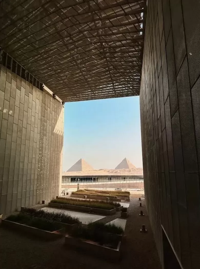 建了20年的大埃及博物馆今日开放,华裔建筑师主导设计-第1张图片- 建了20年的大埃及博物馆今日开放,华裔建筑师主导设计-第1张图片-