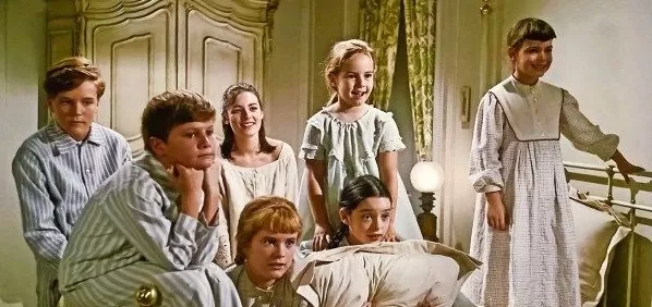 《音乐之声》中小女儿饰演者控诉:因遭性侵退出演艺圈-第3张图片- 《音乐之声》中小女儿饰演者控诉:因遭性侵退出演艺圈-第3张图片-