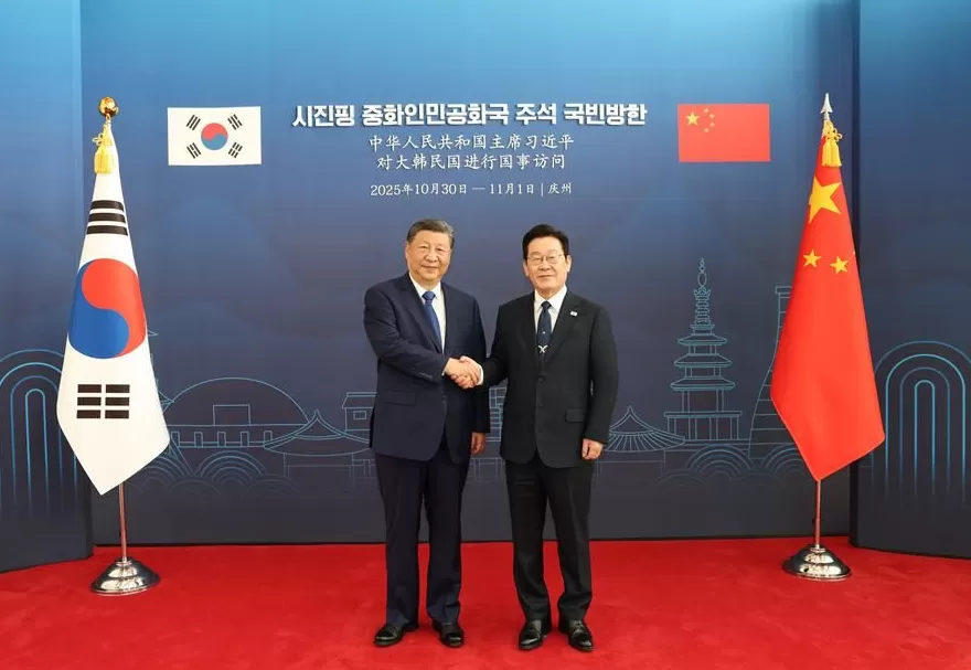 多边舞台的双边时刻，五张合影背后的“首次”-第4张图片-