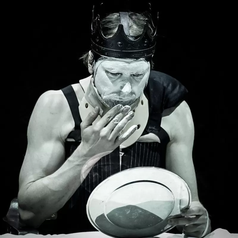 拉斯·艾丁格带着《理查三世》回到上海,还会去打碟做DJ-第9张图片- 拉斯·艾丁格带着《理查三世》回到上海,还会去打碟做DJ-第9张图片-