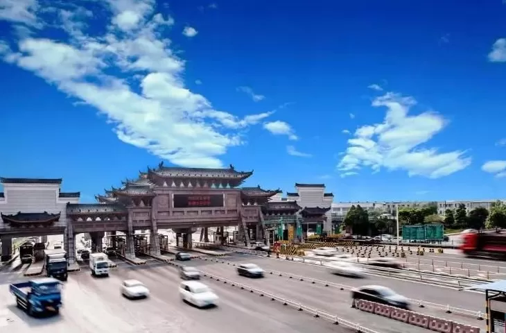 今年已有多条高速在收费期满后停止收费,高速免费时代真的要来了吗?-第1张图片- 今年已有多条高速在收费期满后停止收费,高速免费时代真的要来了吗?-第1张图片-