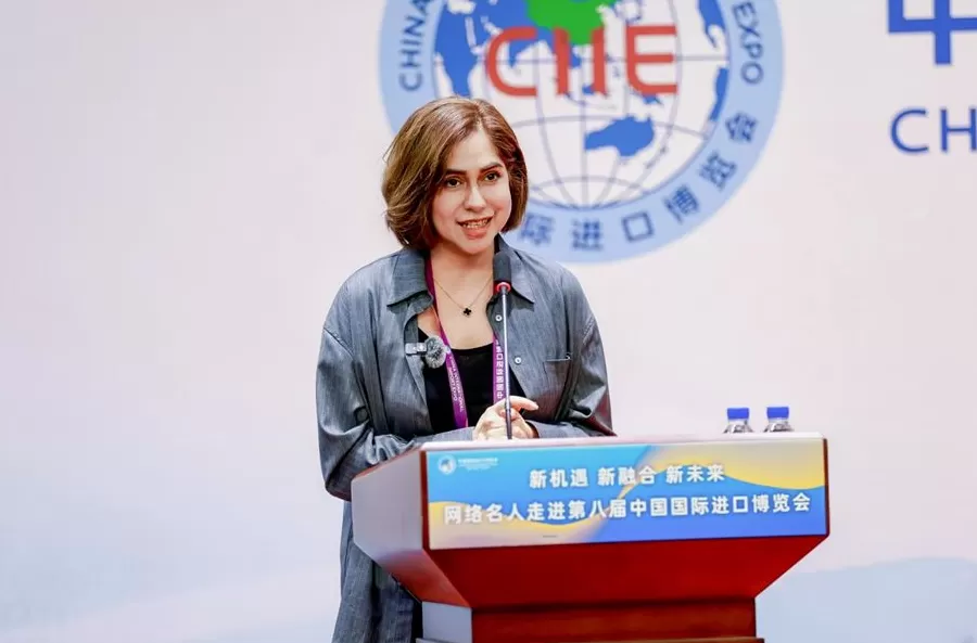 “新机遇新融合新未来——网络名人走进第八届进博会”网络大V沙龙活动举行-第10张图片- “新机遇新融合新未来——网络名人走进第八届进博会”网络大V沙龙活动举行-第10张图片-