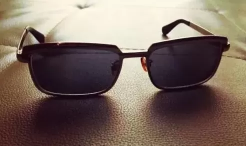 王家卫,墨镜碎了-第1张图片- 王家卫,墨镜碎了-第1张图片-