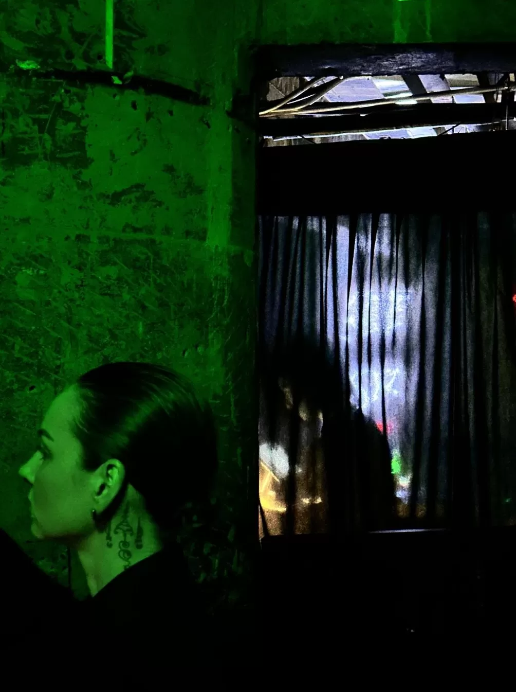 上海旅居⑧|俄罗斯人马克:有时太快了感觉事情没真正发生过-第2张图片- 上海旅居⑧|俄罗斯人马克:有时太快了感觉事情没真正发生过-第2张图片-