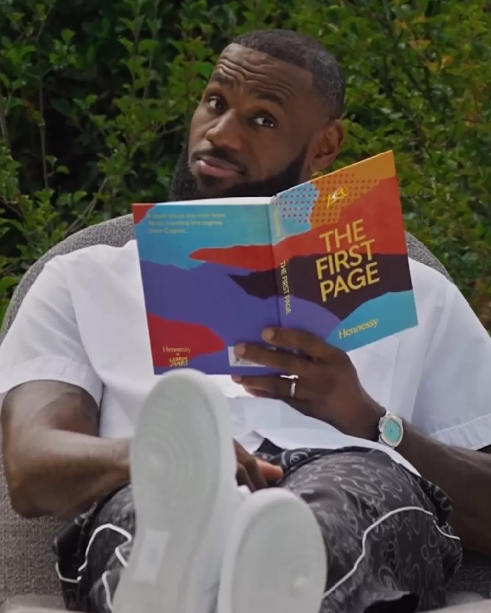 打球之余不忘阅读创作,NBA巨星里也有“文艺中年”-第3张图片- 打球之余不忘阅读创作,NBA巨星里也有“文艺中年”-第3张图片-