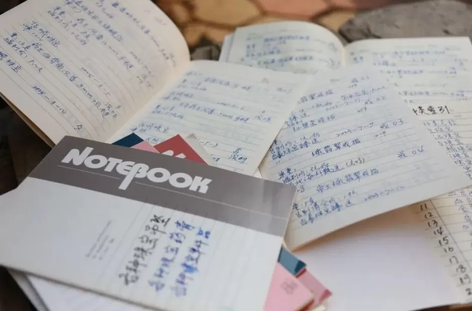 大连80岁老人三年花费40万元,买了近万件“藏品”!一个直播间里最多一天花4万多元-第4张图片- 大连80岁老人三年花费40万元,买了近万件“藏品”!一个直播间里最多一天花4万多元-第4张图片-