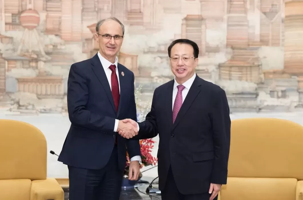 龚正会见塞尔维亚总理马楚特-第1张图片-