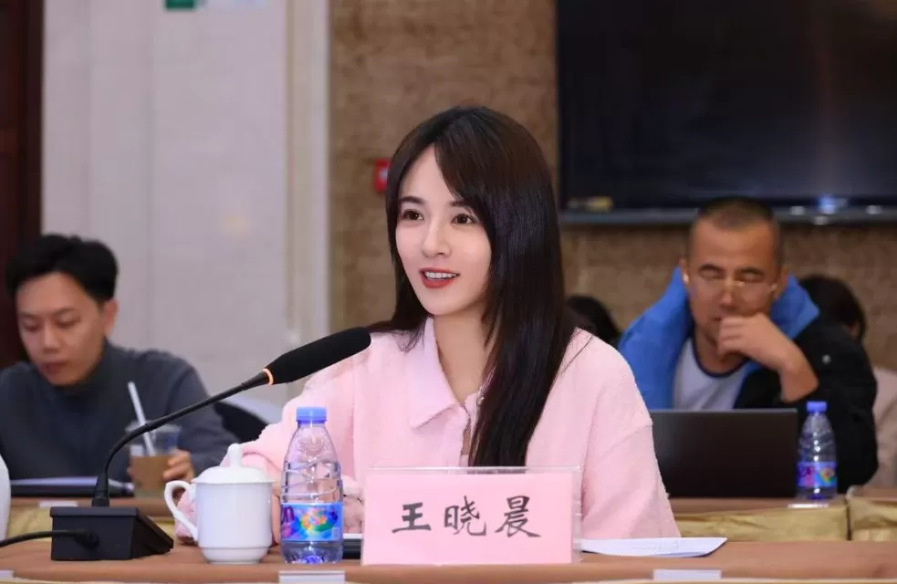 研讨｜《欢乐家长群2》：“冒着热气”的真实生活最动人-第2张图片-