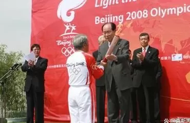 三朝元老金永南如何屹立不倒?-第5张图片- 三朝元老金永南如何屹立不倒?-第5张图片-