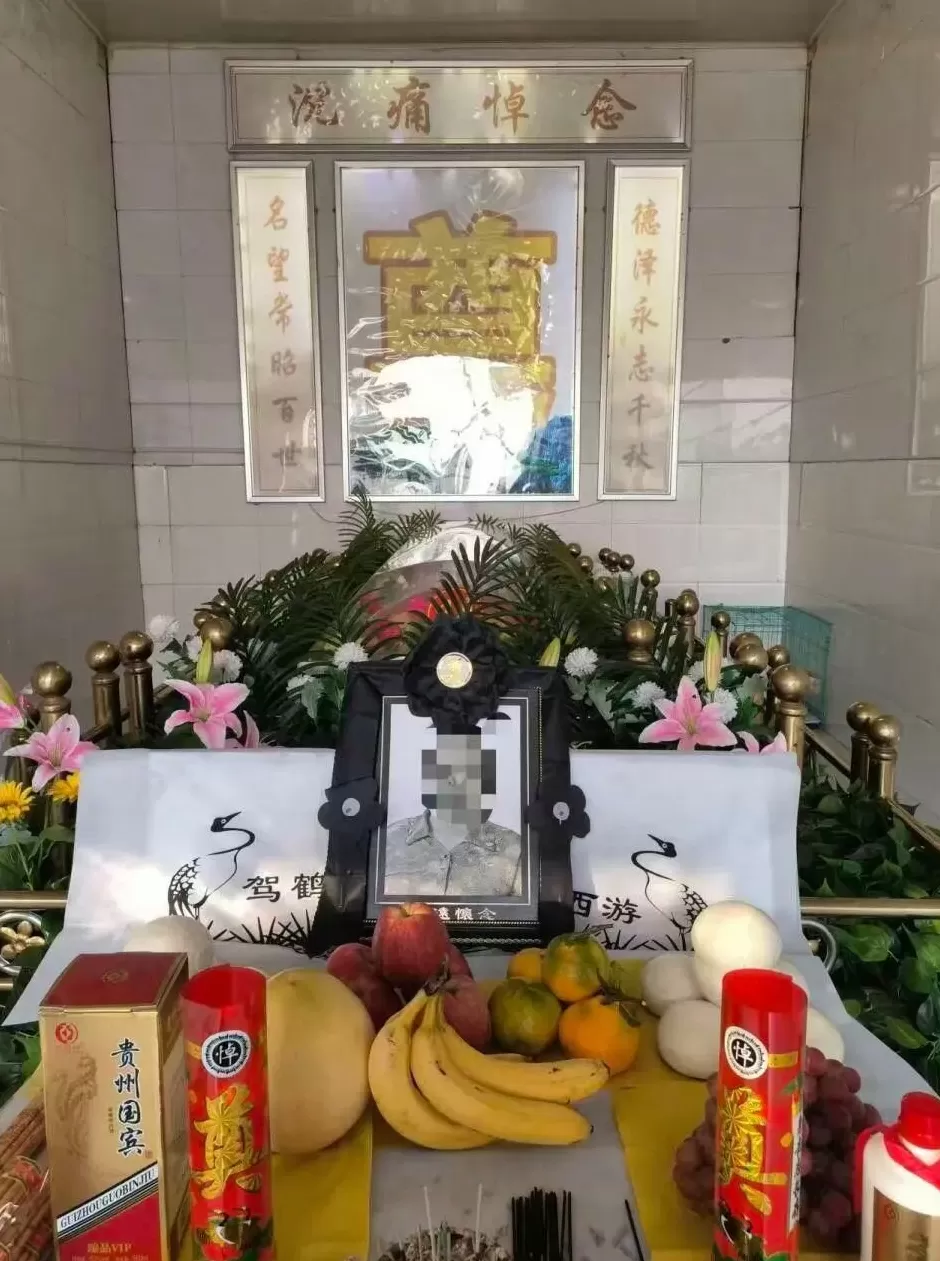 65岁妇人突遭57岁男邻居持刀杀害,亲属:嫌犯疑有精神病史,没有作案动机-第3张图片- 65岁妇人突遭57岁男邻居持刀杀害,亲属:嫌犯疑有精神病史,没有作案动机-第3张图片-