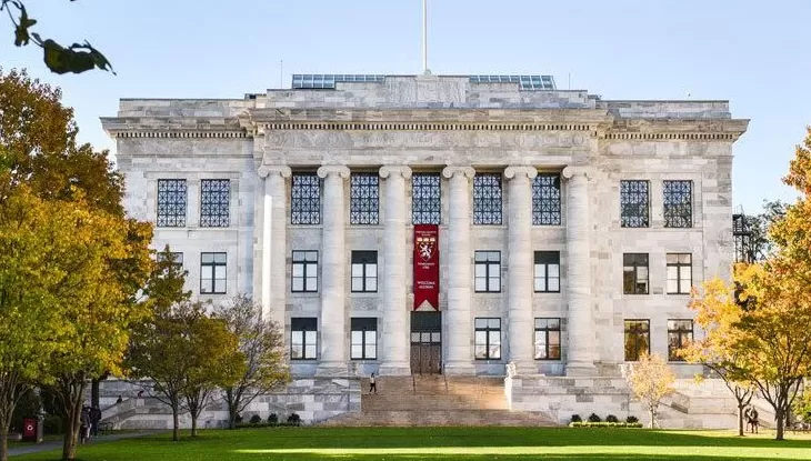 美国哈佛医学院爆炸案两名嫌疑人被捕-第1张图片-