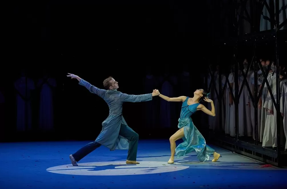 粤港澳大湾区文化周压阵之作，香港芭蕾舞团《布兰诗歌》来了-第2张图片-