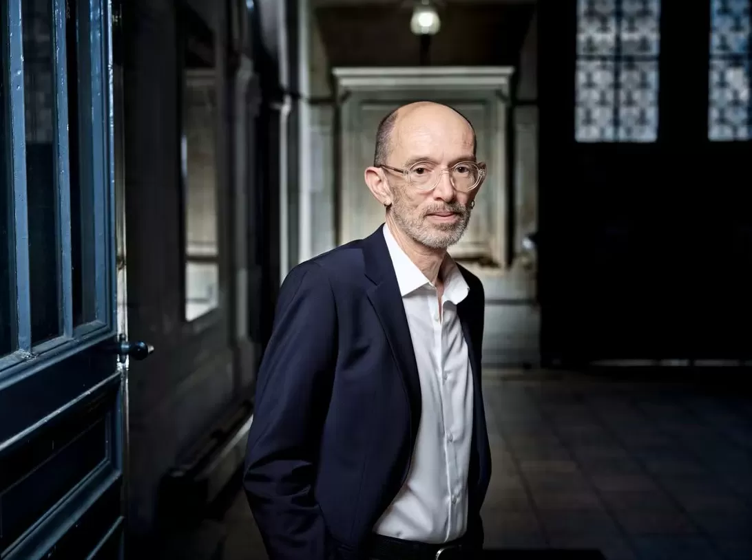 750页家族史诗,作家莫维尼埃凭获得2025龚古尔文学奖-第2张图片- 750页家族史诗,作家莫维尼埃凭获得2025龚古尔文学奖-第2张图片-