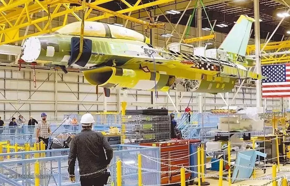 台军接收“隐形的战机”，退又退不掉-第2张图片-