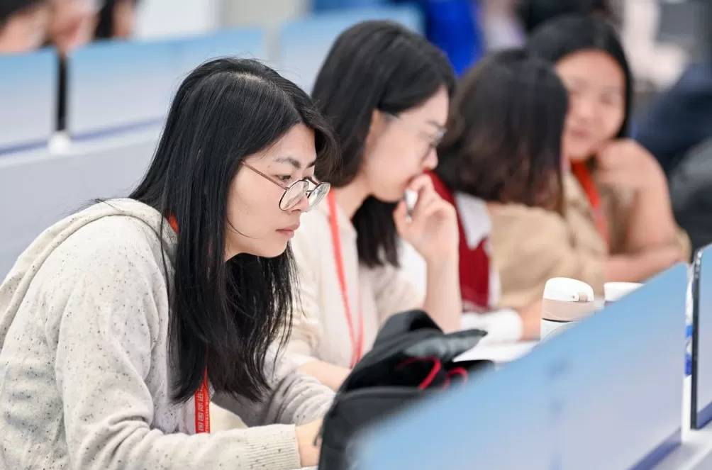 进博直击｜第八届进博会开幕，中外记者聚焦大会现场-第4张图片-