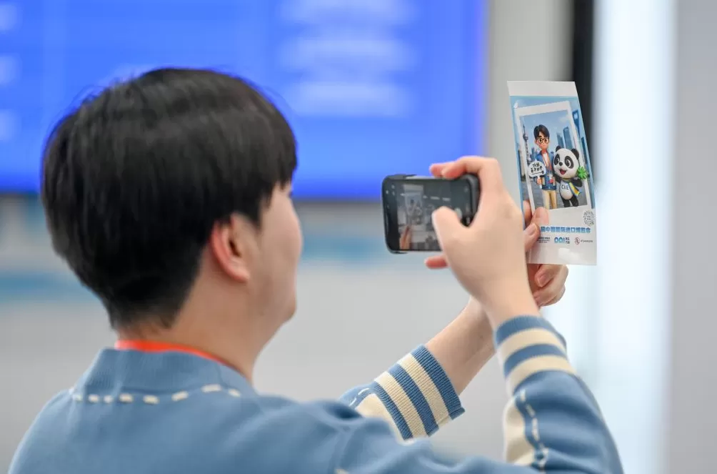 进博直击｜第八届进博会开幕，中外记者聚焦大会现场-第12张图片-