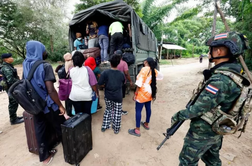 清剿妙瓦底!近500名印度电诈人员,从KK园区逃至泰国-第2张图片- 清剿妙瓦底!近500名印度电诈人员,从KK园区逃至泰国-第2张图片-