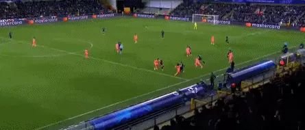 体坛联播|巴萨切尔西客场遇冷门打平,全运会足球抽签定出线-第12张图片- 体坛联播|巴萨切尔西客场遇冷门打平,全运会足球抽签定出线-第12张图片-