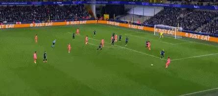 体坛联播|巴萨切尔西客场遇冷门打平,全运会足球抽签定出线-第13张图片- 体坛联播|巴萨切尔西客场遇冷门打平,全运会足球抽签定出线-第13张图片-