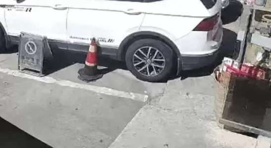 “我在马路边捡到一分钱”,万元版-第1张图片- “我在马路边捡到一分钱”,万元版-第1张图片-