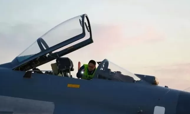 战机编队昼夜鏖战一组硬核训练大图来袭-第7张图片- 战机编队昼夜鏖战一组硬核训练大图来袭-第7张图片-