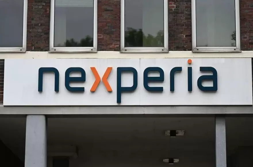 荷兰:垂死病中惊坐起,小丑竟是我自己-第1张图片- 荷兰:垂死病中惊坐起,小丑竟是我自己-第1张图片-