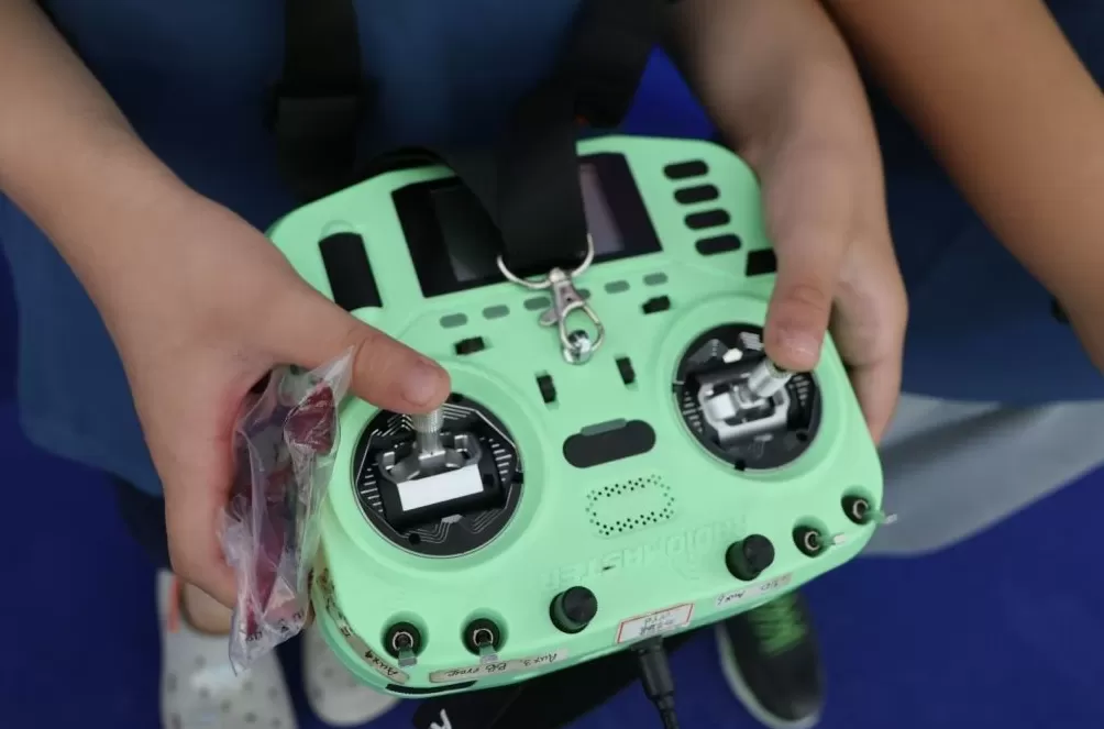 空中足球最高荣誉!2025年世界无人机足球锦标赛开赛在即-第3张图片- 空中足球最高荣誉!2025年世界无人机足球锦标赛开赛在即-第3张图片-