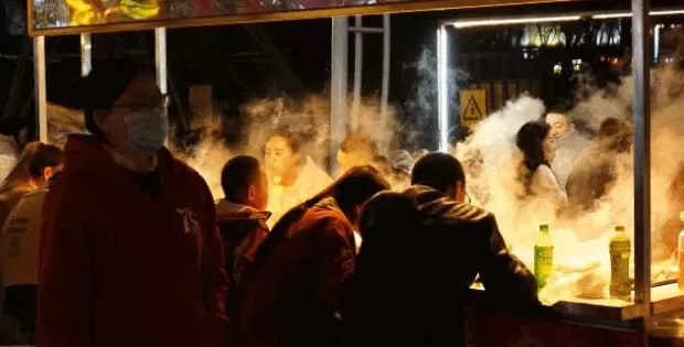 脆皮年轻人现状:我工资低,但我血糖高啊-第1张图片- 脆皮年轻人现状:我工资低,但我血糖高啊-第1张图片-