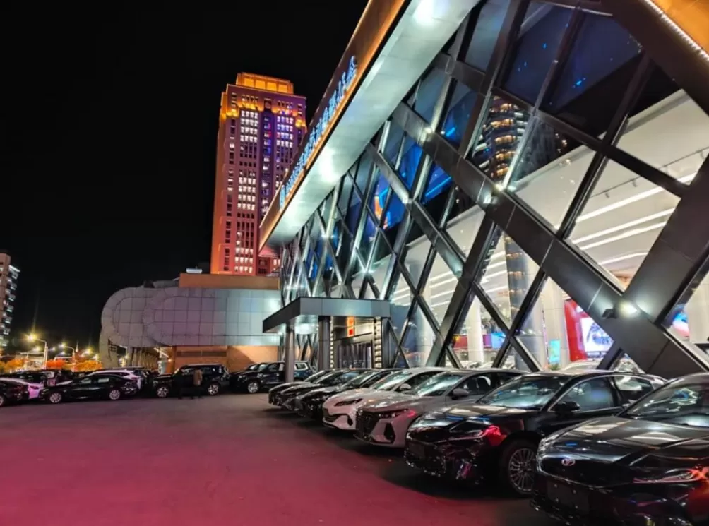 朝鲜网吧开业人满为患,都能玩什么游戏?打使命召唤?-第32张图片- 朝鲜网吧开业人满为患,都能玩什么游戏?打使命召唤?-第32张图片-