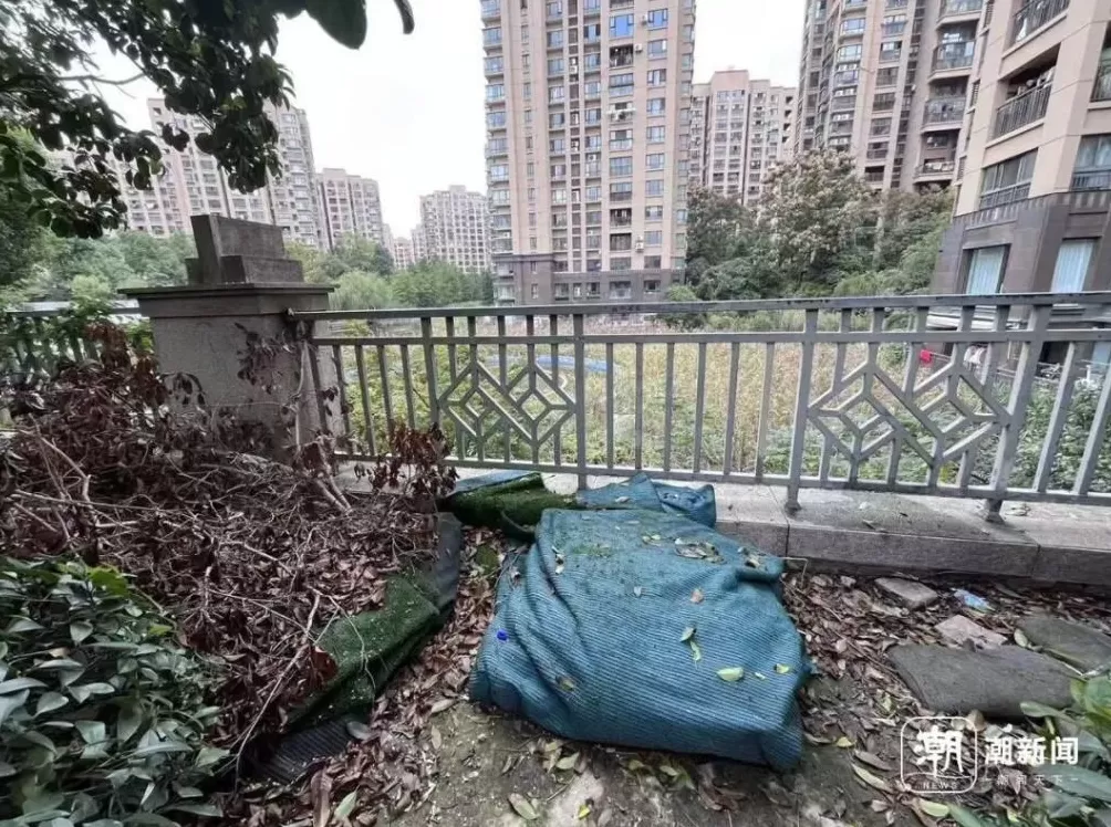 杭州一小区物业退出不干了,称业主拖欠物业费1200多万元-第2张图片- 杭州一小区物业退出不干了,称业主拖欠物业费1200多万元-第2张图片-